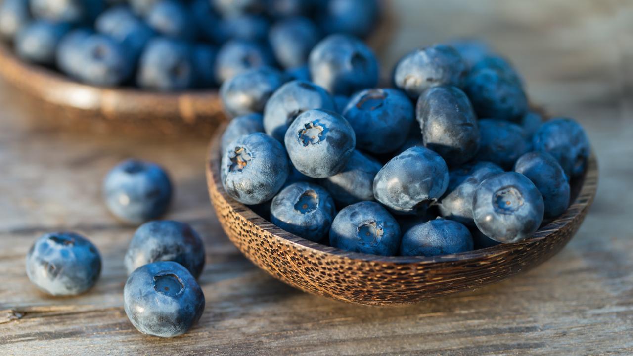 How Many Calories In 1/2 Cup Of Blueberries